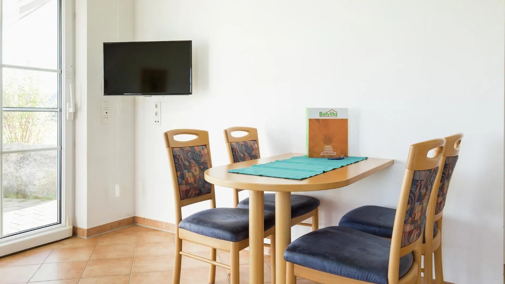 Tolles Bauernhaus Im Allgaeu Mit Alpenblick Holiday home Bernbeuren